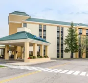Comfort Inn & Suites Piqua-Near Troy-I75 hotel detail image 3