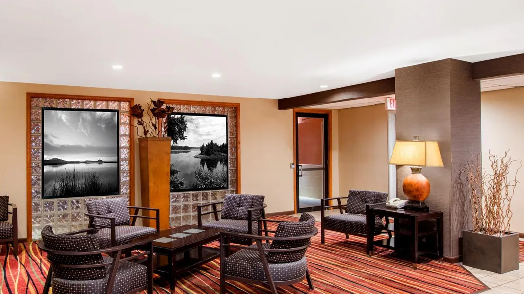 Super 8 by Wyndham Brookings hotel detail image 6