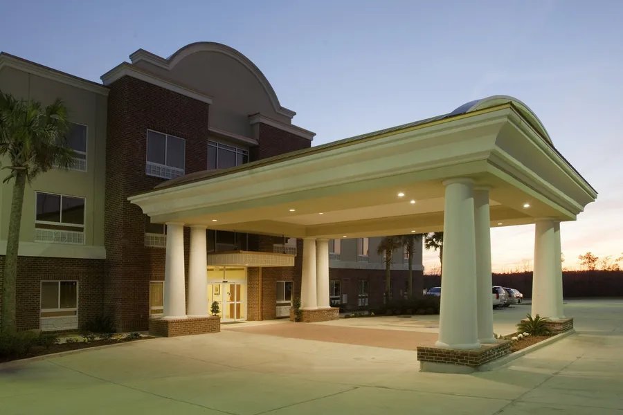 Holiday Inn Lucedale by IHG hotel detail image 2
