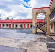 Ozark Junction mountain view by OYO hotel detail image 7