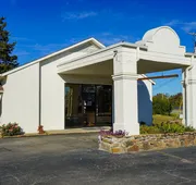 Sunset Inn Clarksville hotel detail image 4