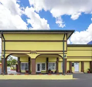 Days Inn by Wyndham Waycross hotel detail image 3