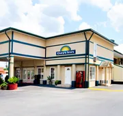 Days Inn by Wyndham Waycross hotel detail image 7
