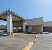 Econo Lodge Pryor hotel detail image 3