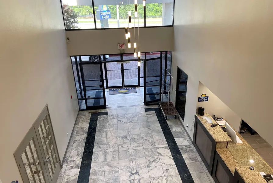 Days Inn & Suites by Wyndham Tahlequah hotel detail image 2