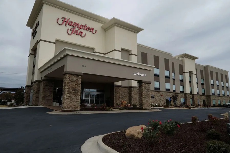 Hampton Inn Searcy hotel detail image 2