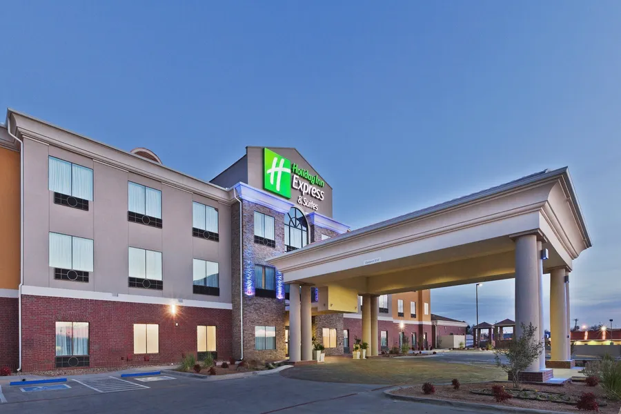 Holiday Inn Express Hotel & Suites Brownfield by IHG hotel detail image 2