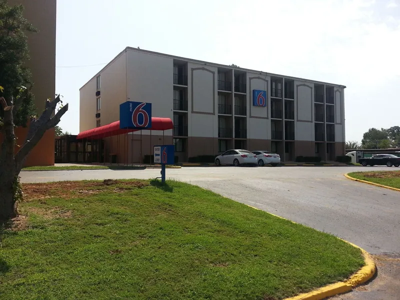 Motel 6 Jackson, TN hotel detail image 6