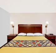 Super 8 by Wyndham Plainview hotel detail image 7