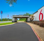 Motel 6 Henderson, TX hotel detail image 3