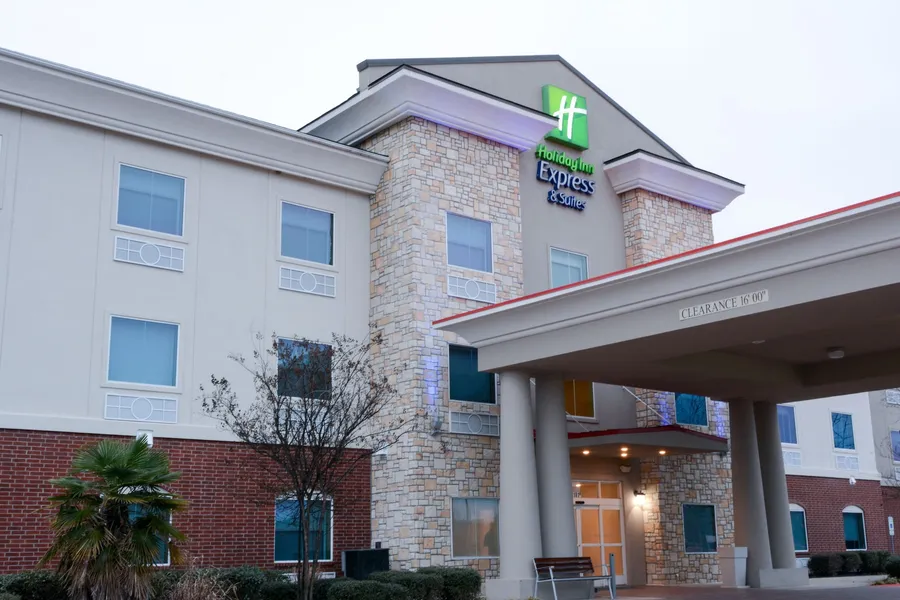 Holiday Inn Express & Suites New Boston by IHG hotel detail image 2