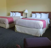 Travelodge by Wyndham Stratton hotel detail image 7