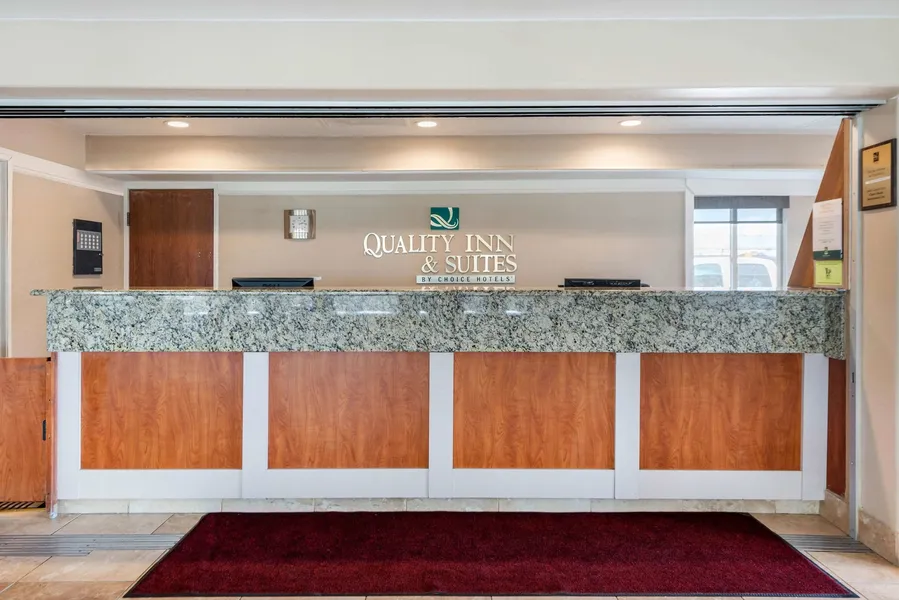 Quality Inn & Suites Limon hotel detail image 6