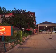 Econo Lodge Maquoketa hotel detail image 7