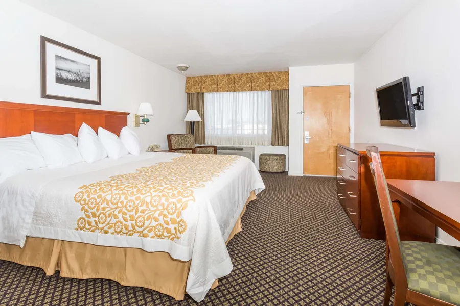 Days Inn by Wyndham Kimball hotel detail image 6