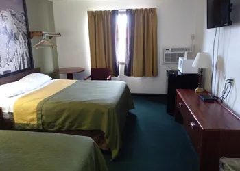 Ainsworth Inn hotel thumbnail 2
