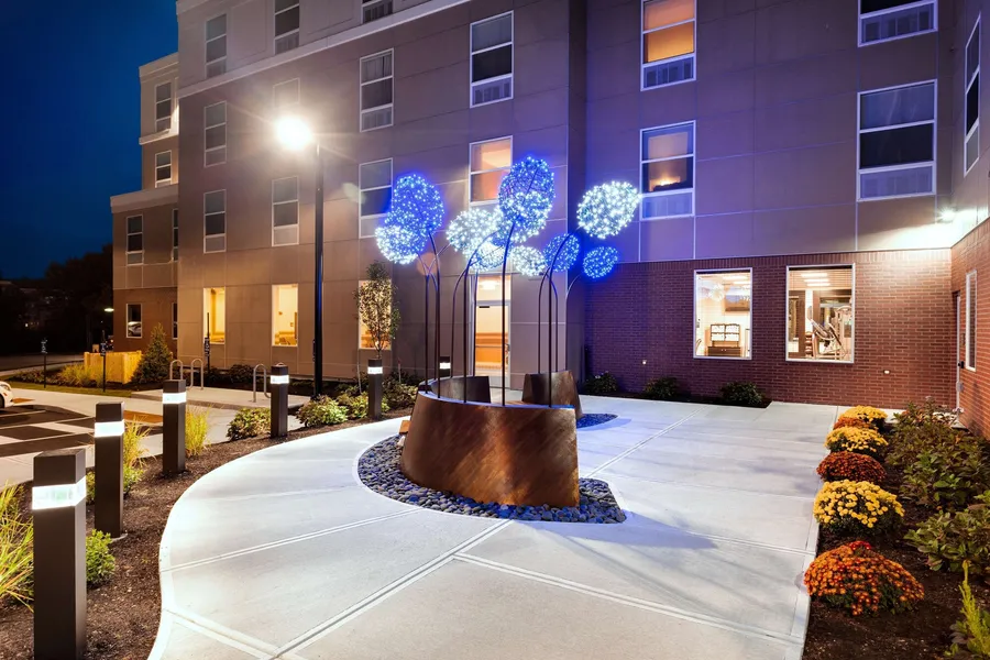 Hampton Inn Lewiston-Auburn hotel detail image 2