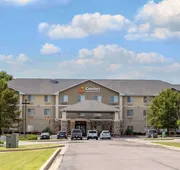 Comfort Inn & Suites Pittsburg KS hotel detail image 3