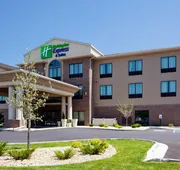 Holiday Inn Express and Suites Mason City by IHG hotel detail image 3