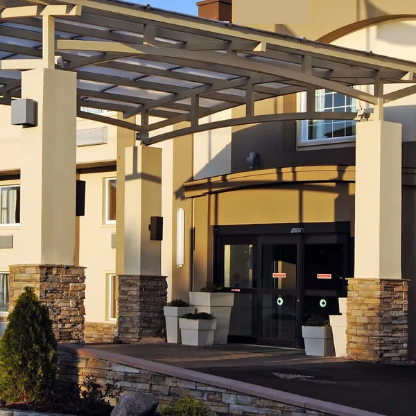 Inn on Prince Hotel & Conference Centre, an Ascend Collection Hotel hotel detail image 2