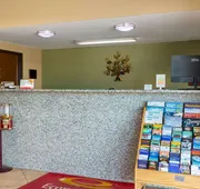Econo Lodge Belton - Kansas City South hotel detail image 4