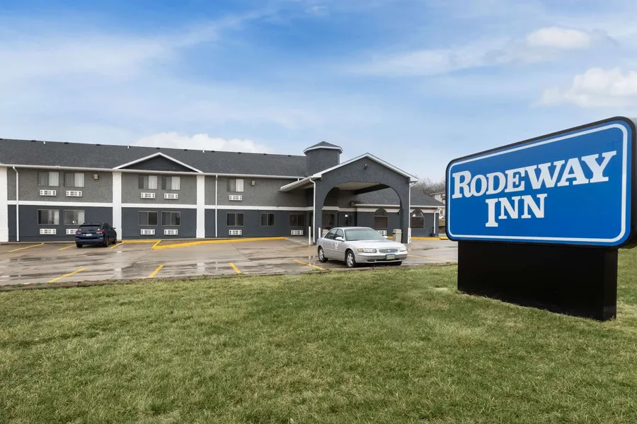 Rodeway Inn Red Oak hotel detail image 2
