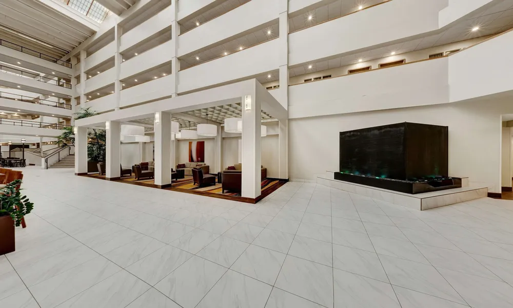 Embassy Suites by Hilton Milwaukee Brookfield hotel detail image 6