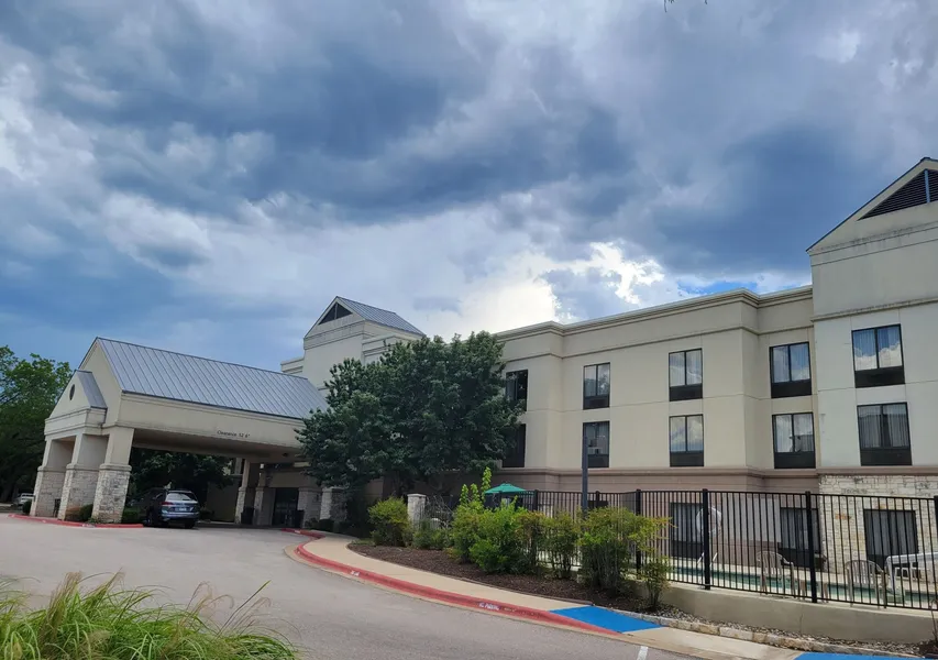 Hampton Inn & Suites Austin Cedar Park-Lakeline hotel detail image 2