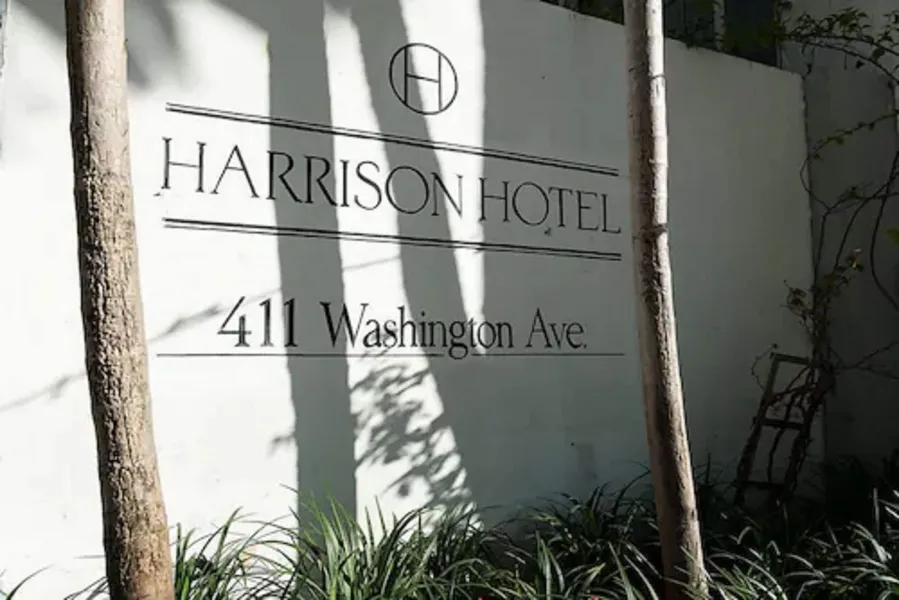 Hotel Harrison On The Beach hotel detail image 2