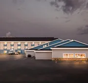 Super 8 by Wyndham Osseo WI hotel detail image 3