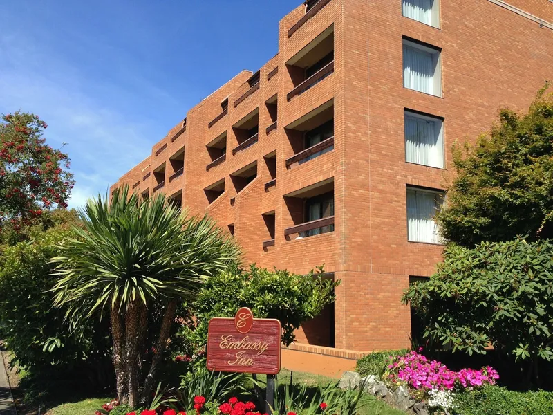 Embassy Inn hotel detail image 2