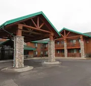 Shell Lake Lodge, a Travelodge by Wyndham hotel detail image 3