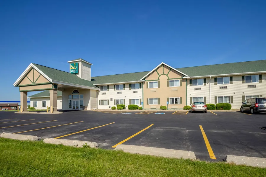 Quality Inn Mineral Point hotel detail image 2