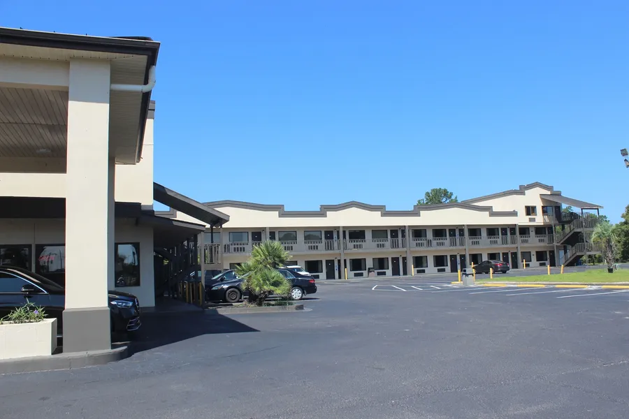 Riverfront Inn hotel detail image 2