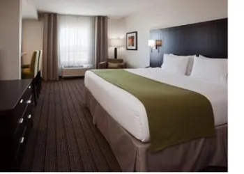 Holiday Inn Express & Suites New Liskeard By IHG hotel thumbnail 7