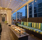 Home2 Suites by Hilton NY Long Island City/Manhattan View hotel detail image 4