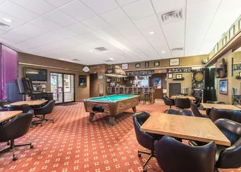Days Inn by Wyndham Altus hotel thumbnail 3
