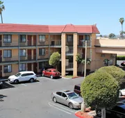 Rancho San Diego Inn & Suites hotel detail image 3