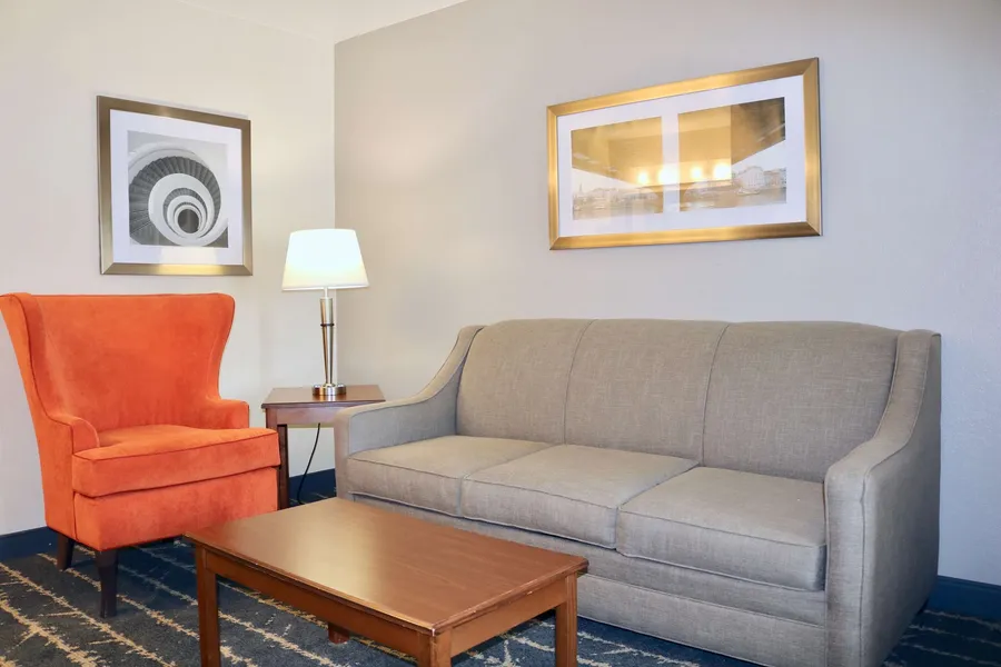 Best Western Fostoria Inn & Suites hotel detail image 6