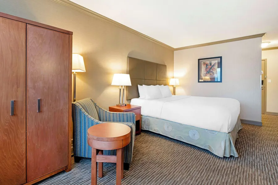 Best Western Plus Barclay Hotel hotel detail image 6