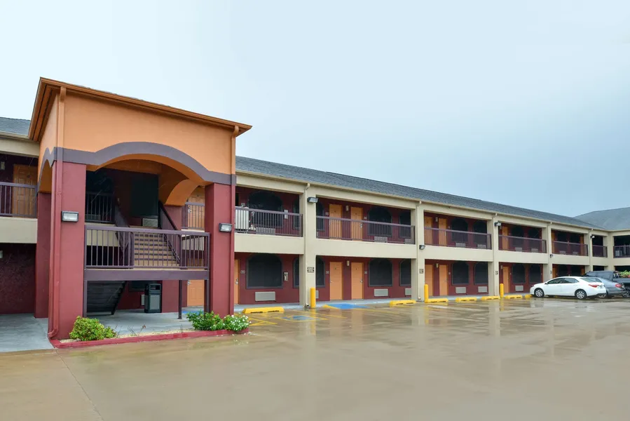 Americas Best Value Inn & Suites San Benito hotel detail image 2