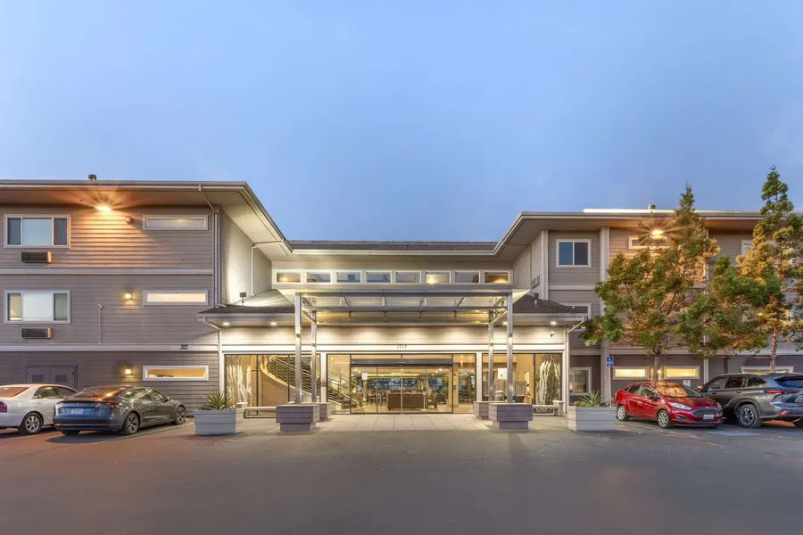 Best Western Plus Bayside Hotel hotel detail image 2