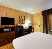 Quality Inn & Suites West Helena hotel detail image 4