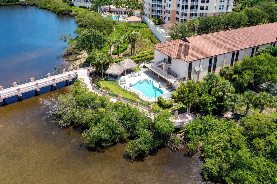Best Western Intracoastal Inn hotel detail image 2