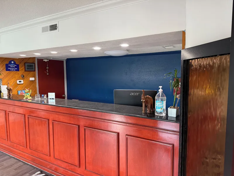 Galaxy Inn & Suites hotel detail image 6