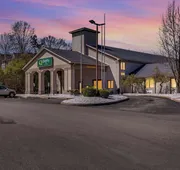 Quality Inn Austintown - Youngstown West hotel detail image 3