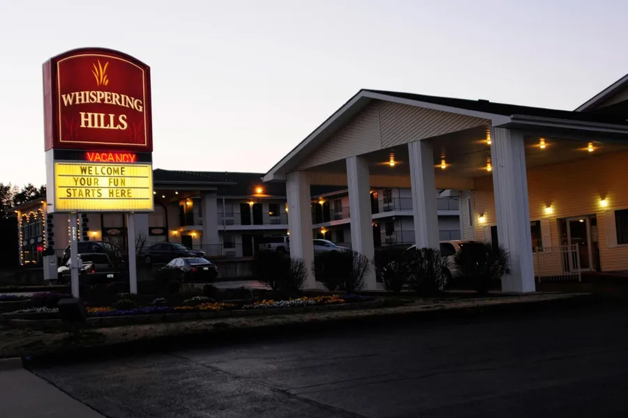Whispering Hills Inn hotel detail image 2