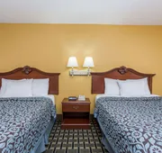 Days Inn & Suites by Wyndham Warner Robins Near Robins AFB hotel detail image 3