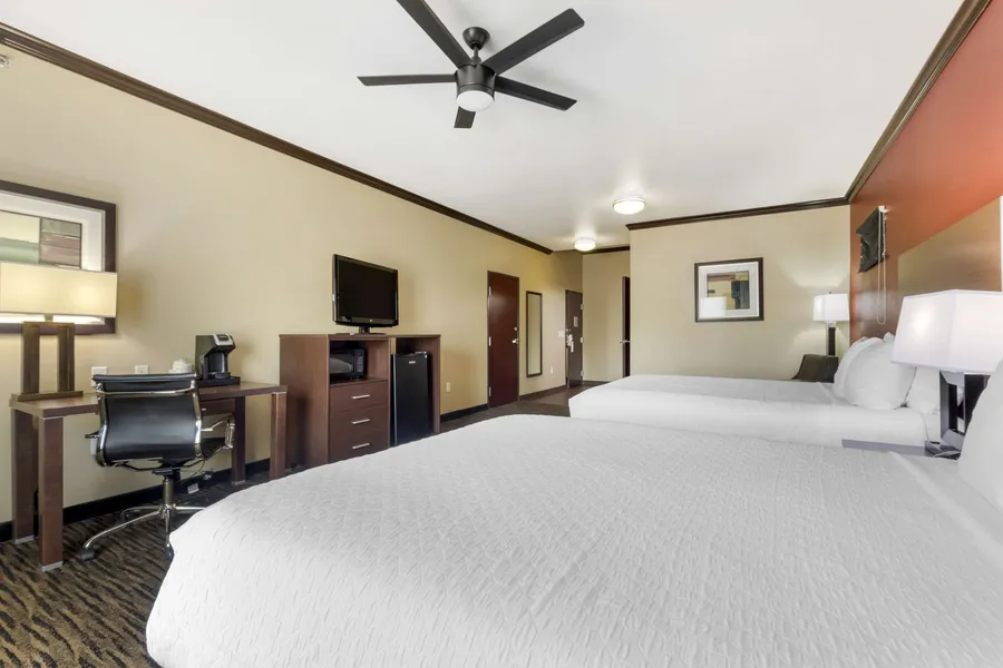Best Western Plus Classic Inn & Suites hotel detail image 6