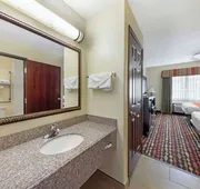 Best Western Greentree Inn & Suites hotel detail image 7